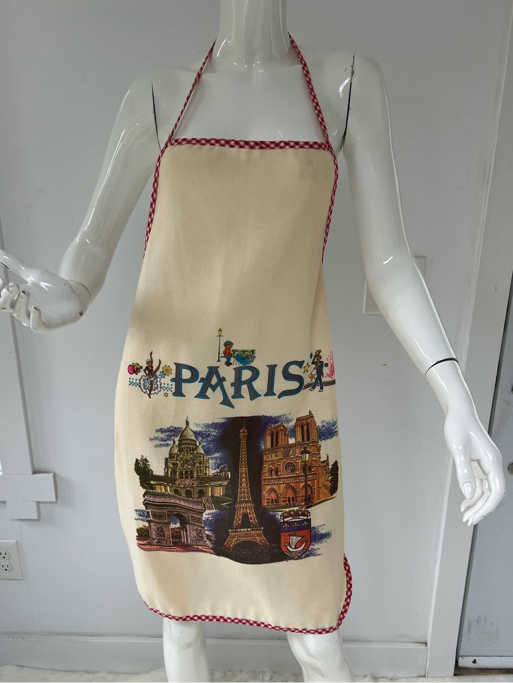 Vintage  Stylish Paris Print Cream Kitchen Apron  Made in France , photo-session